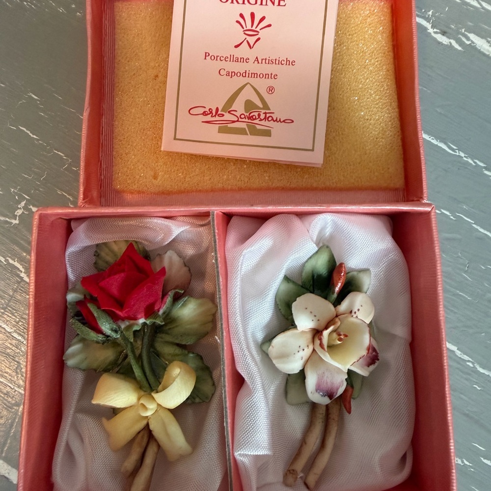 Carlos Savastano Porcelain Floral Pin Duo - Pink, Cream & Green Accents - Picture 2 of 9